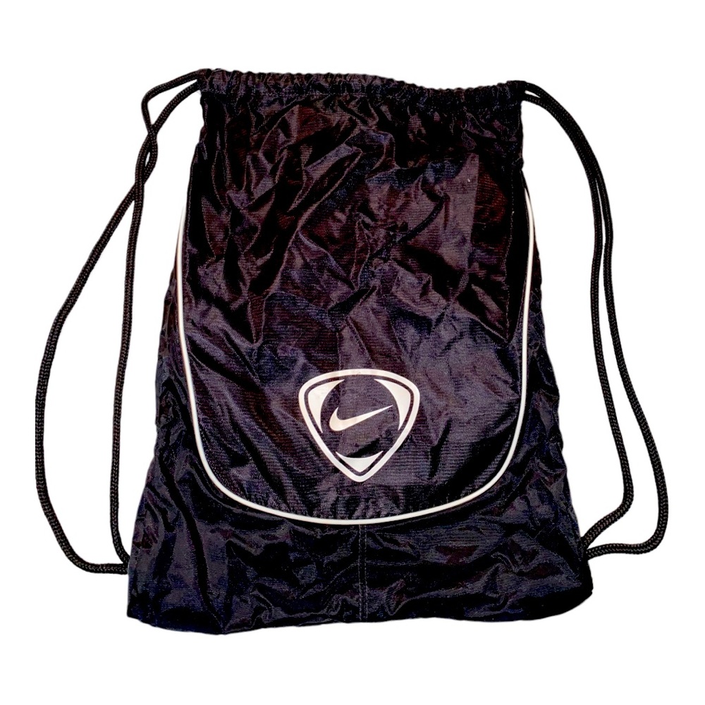 Nike drawstring backpack. 🎒
